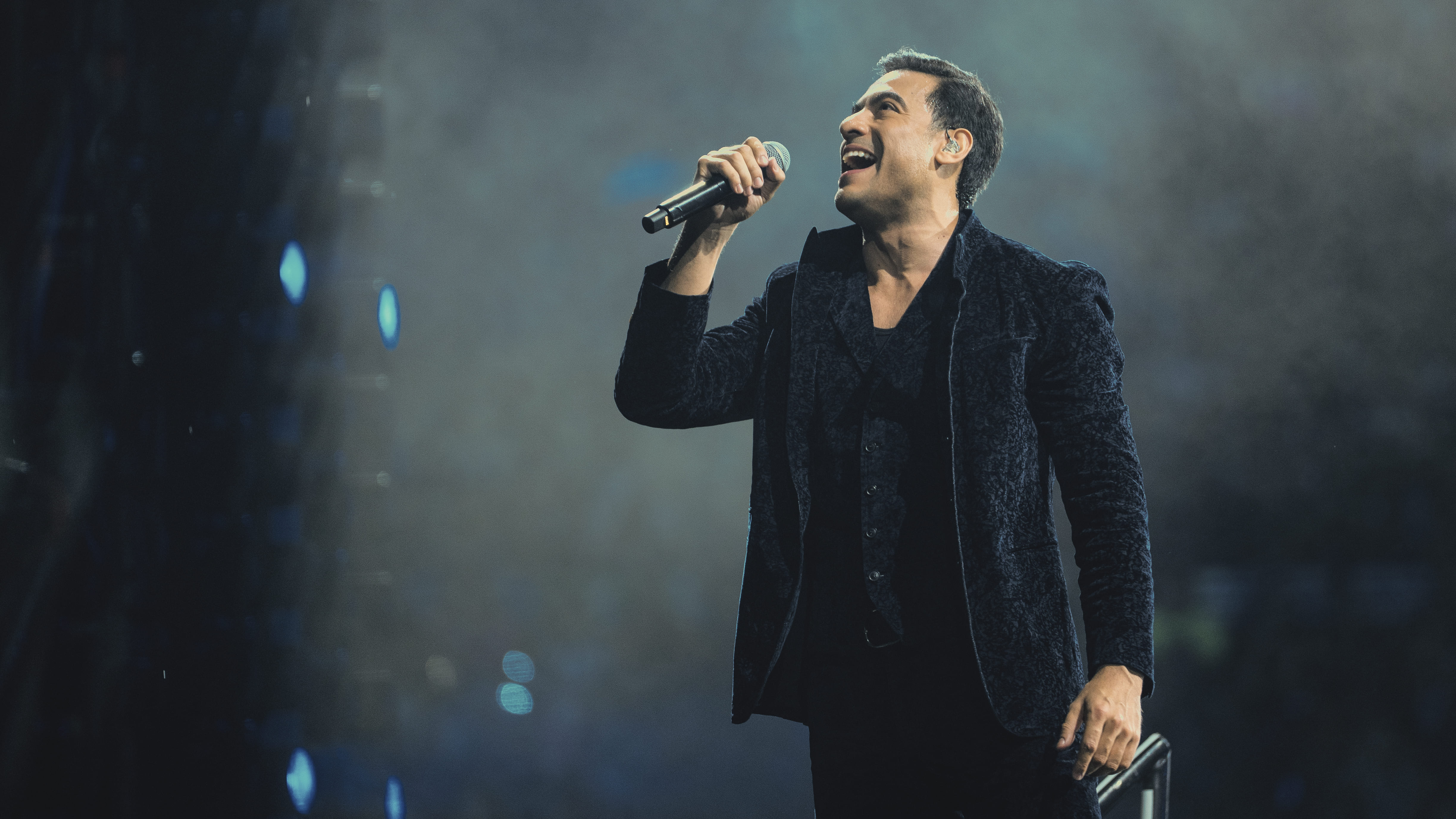 Carlos Rivera "Vida México"